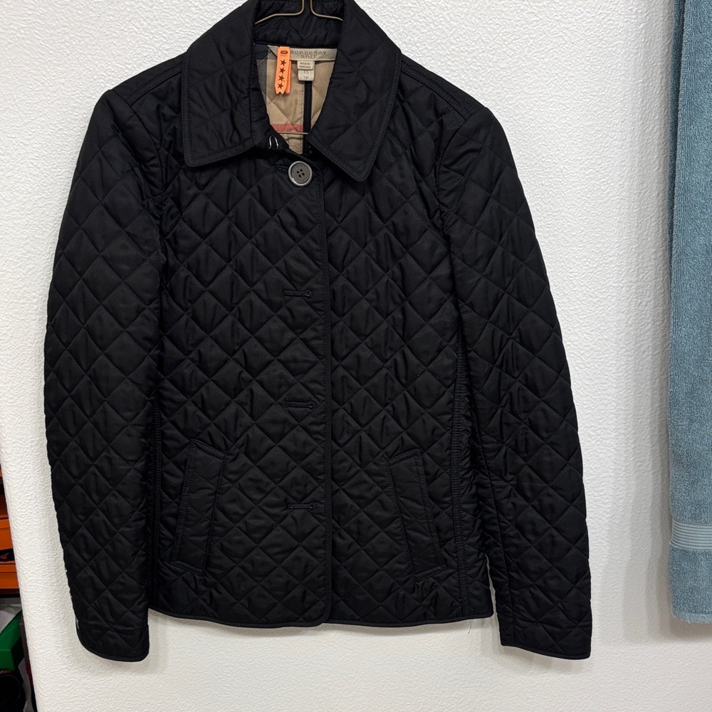 💝 🍀 Burberry ❤️🍀 Black Quilted Jacket